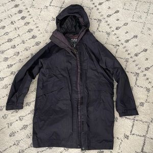 L.l.Bean rain jacket Petite Medium.